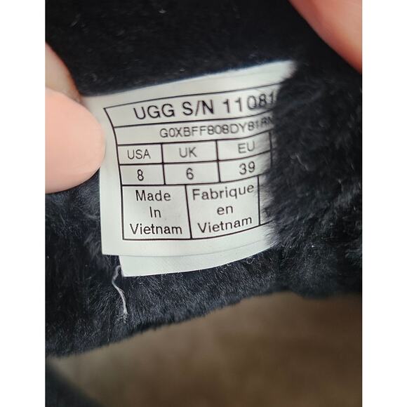 UGG Classic Mini Spill Seam BLVD Boots, Fur lined, Winter, Snow, Women Sz 8 - Picture 3 of 10